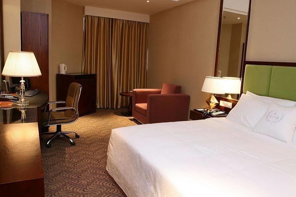Lijing Grand Hotel City Center Liuzhou Eksteriør bilde